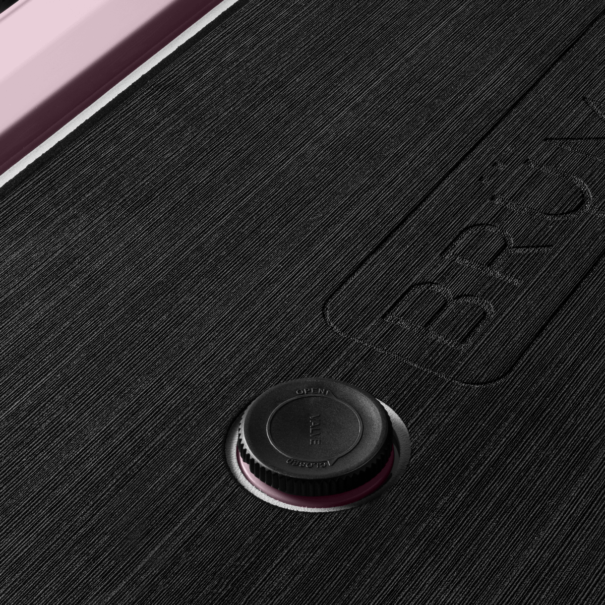 brutank-35qt-k8 brutank-35qt-lilac-dusk-vent.png